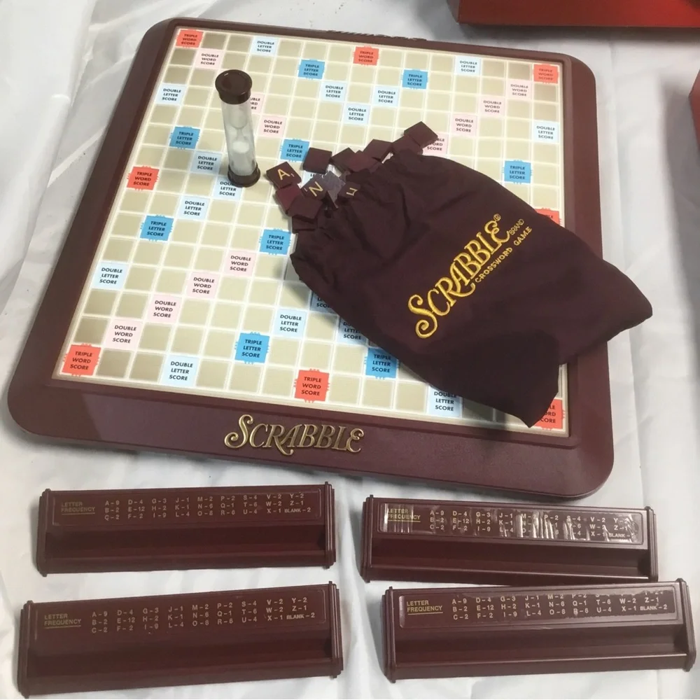 Vintage 2001 Parker Brothers Hasbro Scrabble Deluxe Turntable Game 100% Complete
